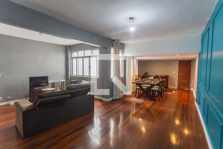 Sala de apartamento para alugar com 3 quartos, 120m² em Santo Antônio, Belo Horizonte