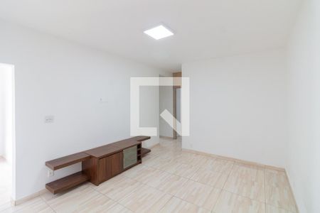 Sala de casa para alugar com 2 quartos, 300m² em Jardim Peri Peri, São Paulo