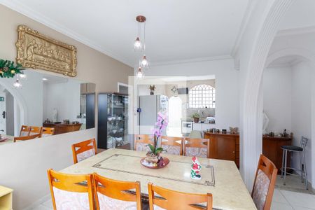 Sala 3 de casa à venda com 3 quartos, 240m² em Santa Amelia, Belo Horizonte