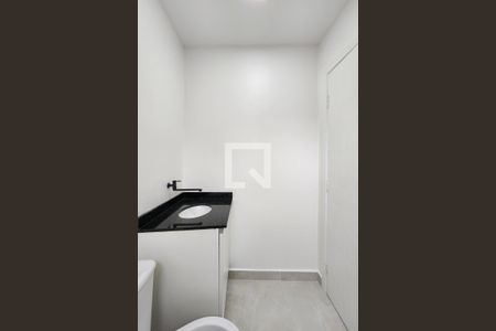 Banheiro  de kitnet/studio para alugar com 1 quarto, 28m² em Centro, São Bernardo do Campo