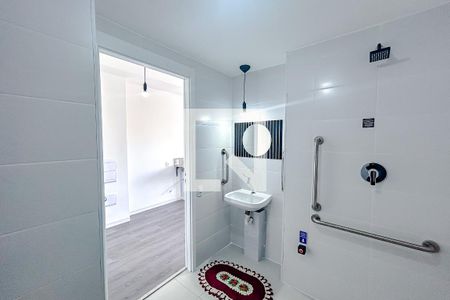 Banheiro de kitnet/studio para alugar com 1 quarto, 29m² em Tatuapé, São Paulo