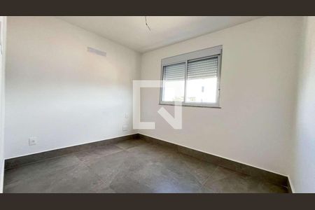 Apartamento à venda com 5 quartos, 175m² em Castelo, Belo Horizonte