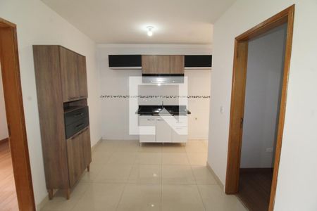 Sala / Cozinha de apartamento para alugar com 2 quartos, 41m² em Parada Inglesa, São Paulo