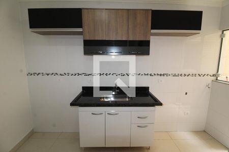 Sala / Cozinha de apartamento para alugar com 2 quartos, 41m² em Parada Inglesa, São Paulo