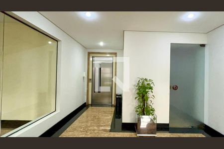 Hall de entrada de apartamento à venda com 3 quartos, 92m² em Sumarezinho, São Paulo