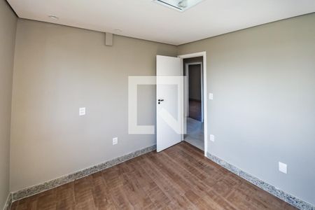 Quarto 1 de apartamento à venda com 4 quartos, 260m² em Itapoã, Belo Horizonte