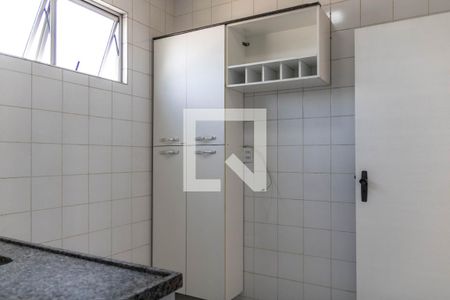 Cozinha de apartamento para alugar com 3 quartos, 78m² em Havaí, Belo Horizonte