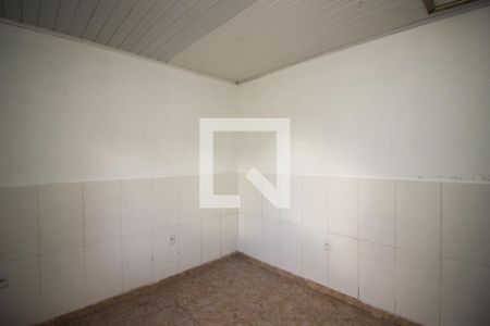 Quarto 1 de casa para alugar com 2 quartos, 65m² em Ponta Grossa, Porto Alegre