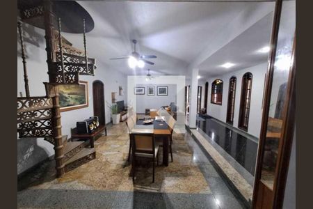 Casa à venda com 5 quartos, 434m² em Jardim Guanabara, Rio de Janeiro