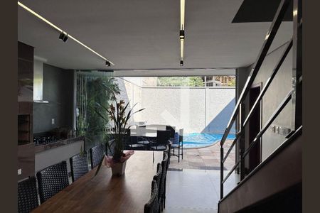 Casa à venda com 4 quartos, 395m² em Santa Lúcia, Belo Horizonte