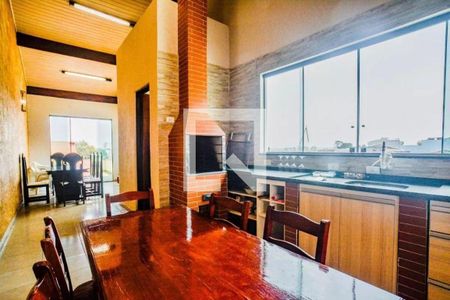 Casa à venda com 3 quartos, 400m² em Centreville, Santo André