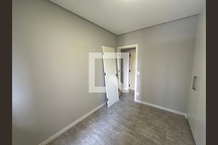 Quarto 1 de apartamento para alugar com 3 quartos, 86m² em Empresarial 18 do Forte, Barueri