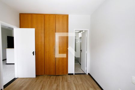 Quarto Suíte de apartamento para alugar com 1 quarto, 50m² em Buritis, Belo Horizonte