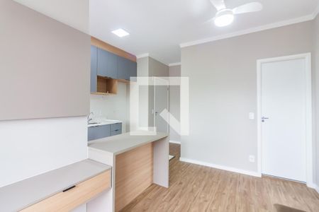 Sala  de apartamento para alugar com 2 quartos, 45m² em São Pedro, Osasco