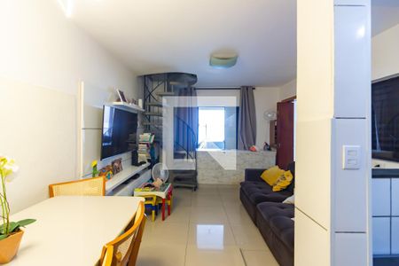 Cozinha  de casa à venda com 2 quartos, 97m² em Cipava, Osasco