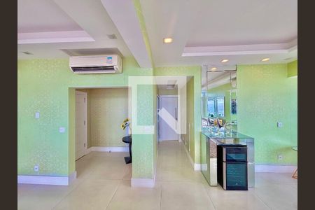 Sala - hall de entrada de apartamento para alugar com 3 quartos, 153m² em Copacabana, Rio de Janeiro