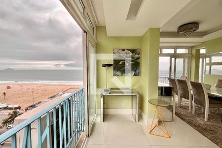 Sala  de apartamento para alugar com 3 quartos, 153m² em Copacabana, Rio de Janeiro