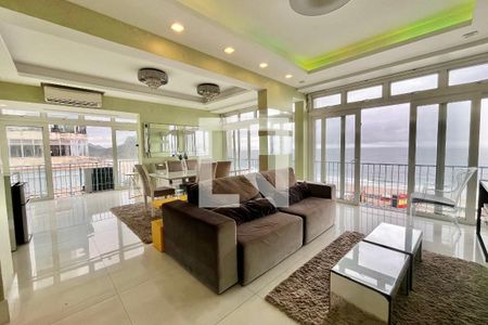 Sala  de apartamento para alugar com 3 quartos, 153m² em Copacabana, Rio de Janeiro