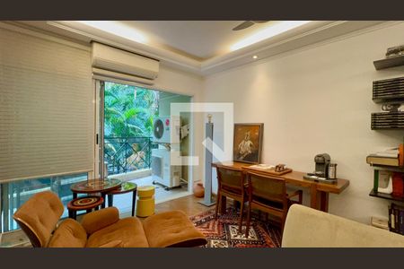 Sala de apartamento à venda com 3 quartos, 133m² em Boaçava, São Paulo