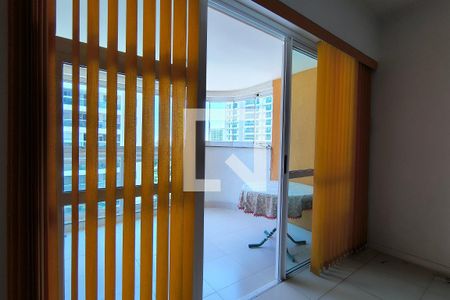 Sala de apartamento à venda com 3 quartos, 102m² em Barra Olímpica, Rio de Janeiro