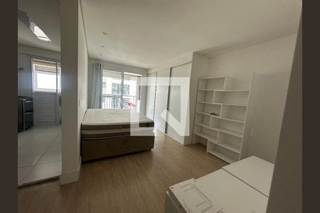 Sala/Quarto de apartamento para alugar com 1 quarto, 41m² em Melville Empresarial I E Ii, Barueri