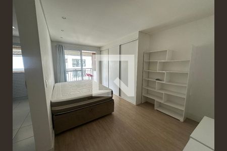 Sala/Quarto de apartamento para alugar com 1 quarto, 41m² em Melville Empresarial I E Ii, Barueri