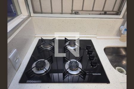Cozinha  de apartamento à venda com 2 quartos, 45m² em Vila Barros, Guarulhos