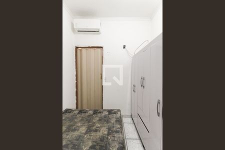 Quarto de casa para alugar com 1 quarto, 22m² em Vila Siria, São Paulo