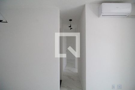 Sala - Corredor  de apartamento à venda com 2 quartos, 53m² em Anil, Rio de Janeiro