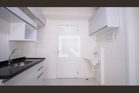 Sala/Cozinha de apartamento para alugar com 1 quarto, 27m² em Vila Ema, São Paulo