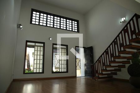 Sala de casa à venda com 4 quartos, 270m² em Jardim Sao Luis, São Bernardo do Campo