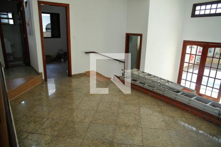 Sala (2)  de casa à venda com 4 quartos, 270m² em Jardim Sao Luis, São Bernardo do Campo