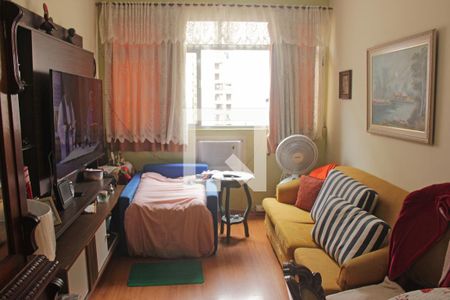 Sala de apartamento para alugar com 1 quarto, 70m² em Gonzaga, Santos