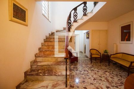 Casa à venda com 4 quartos, 400m² em Pinheiros, São Paulo