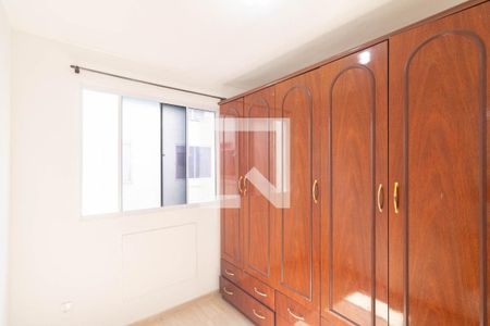 Quarto 2 de apartamento para alugar com 2 quartos, 40m² em Paciência, Rio de Janeiro