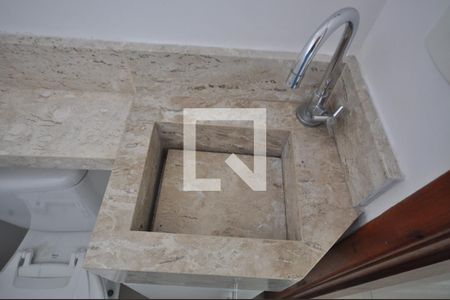 Lavabo de casa de condomínio à venda com 2 quartos, 100m² em Vila Mazzei, São Paulo