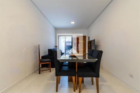 Casa à venda com 3 quartos, 100m² em Jardim Caravelas, São Paulo