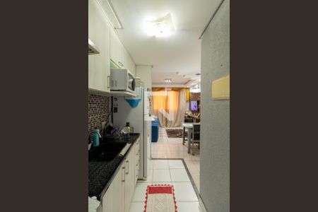 Sala/Cozinha/Área de Serviço  de apartamento para alugar com 2 quartos, 39m² em Guaianazes, São Paulo