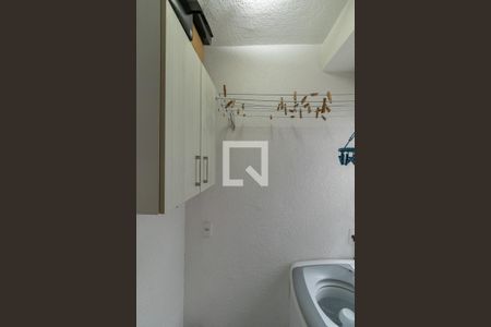Sala/Cozinha/Área de Serviço  de apartamento para alugar com 2 quartos, 39m² em Guaianazes, São Paulo