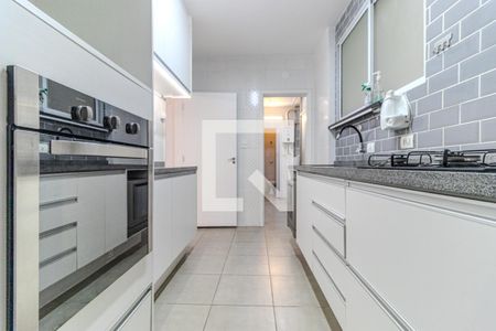Cozinha de apartamento à venda com 2 quartos, 96m² em Higienópolis, São Paulo