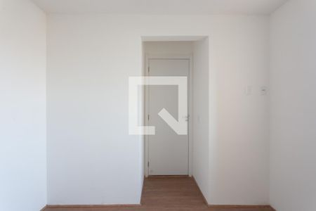 Quarto 1  de apartamento para alugar com 2 quartos, 32m² em Vila Carmosina, São Paulo