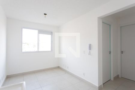Sala de apartamento para alugar com 2 quartos, 32m² em Vila Carmosina, São Paulo