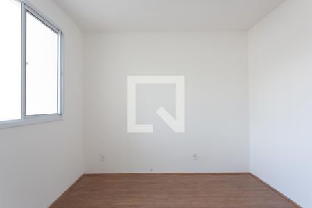 Quarto 1  de apartamento para alugar com 2 quartos, 32m² em Vila Carmosina, São Paulo