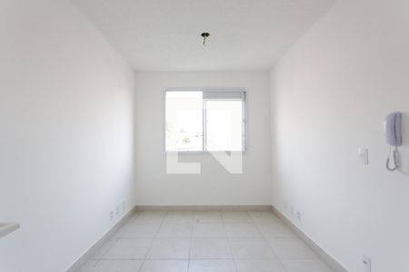 Sala de apartamento para alugar com 2 quartos, 32m² em Vila Carmosina, São Paulo