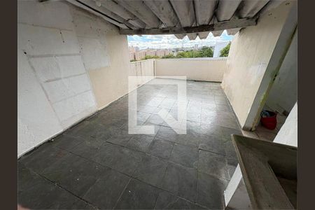 Casa à venda com 3 quartos, 120m² em Jardim Guairaca, São Paulo