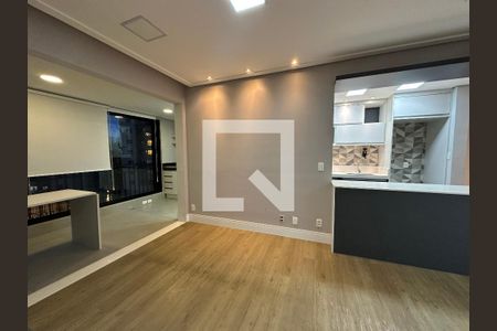 Sala de apartamento para alugar com 3 quartos, 81m² em Alphaville Empresarial, Barueri