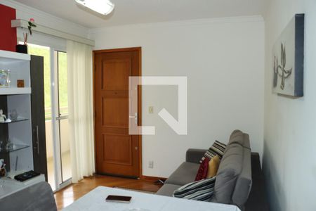 Apartamento para alugar com 2 quartos, 47m² em Jardim Isis, Cotia