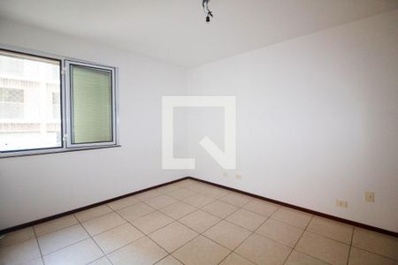 Apartamento para alugar com 3 quartos, 156m² em Cerqueira César, São Paulo