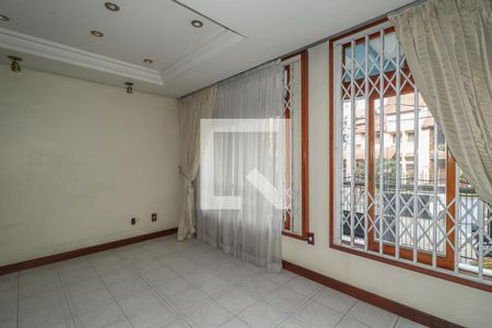 Sala de casa à venda com 3 quartos, 255m² em Jardim Lindóia, Porto Alegre