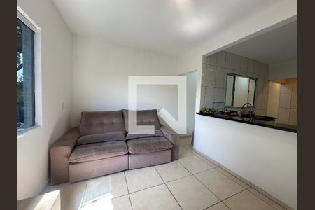 Sala de casa para alugar com 2 quartos, 80m² em Vila Sao Silvestre, Barueri